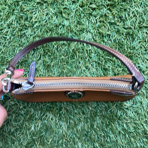 Dooney and Bourke Mini Bag or Wristlet - Picture 8 of 10
